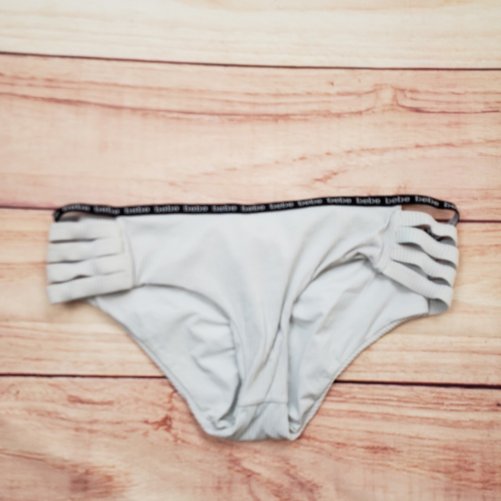 Bebe Bikini Bottoms Womens Medium M White Ribbed Strappy Logo Waistband Beach